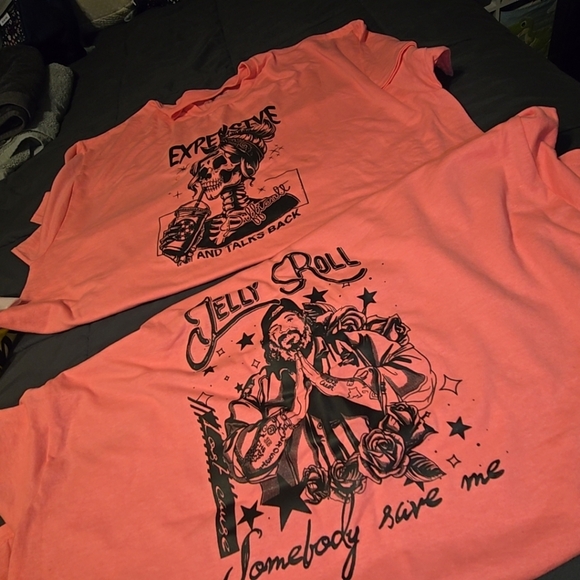 Tshirts - Picture 2 of 4